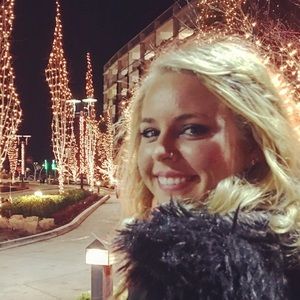 Meet your Posher, Maddie